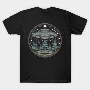 Vintage alien saucer over the forest T-Shirt